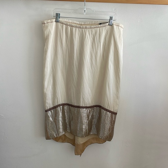 NWT Rozae Nichols luxurious cream and gold silk lined skirt w/back tie Sz Med - Picture 3 of 10